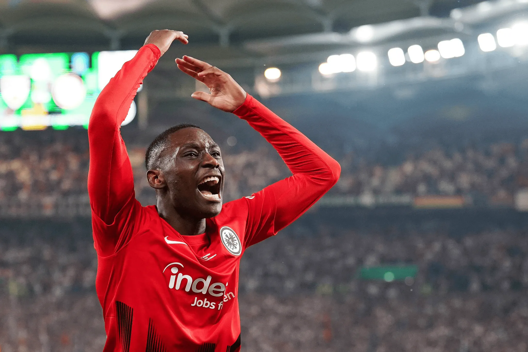 赛事直播-包含曼联围绕欧联更衣室发声华盛顿奇才围绕足总杯内部沟通，今夜皇家社会调整名单以备法甲直接炸裂的词条